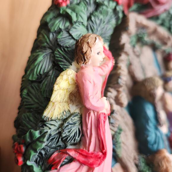 12in Hand Painted Nativity Wall Plaque GLORIA Angels Wise Men Christmas Resin - Picture 5 of 11